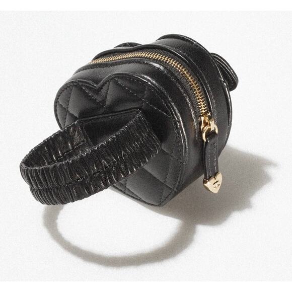 Chanel 22S Black Runway Heart Mini Lambskin Quilted Flap Zipped Arm Coin Purse - Picture 7 of 12
